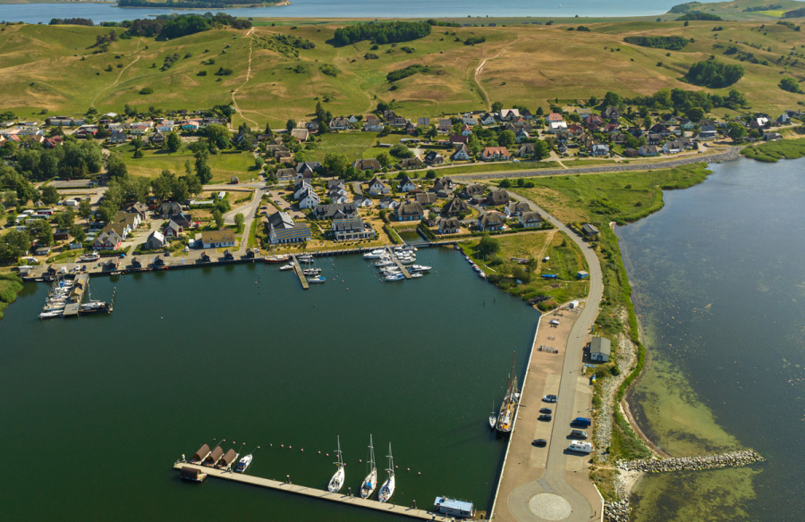 AIANA, Rügen